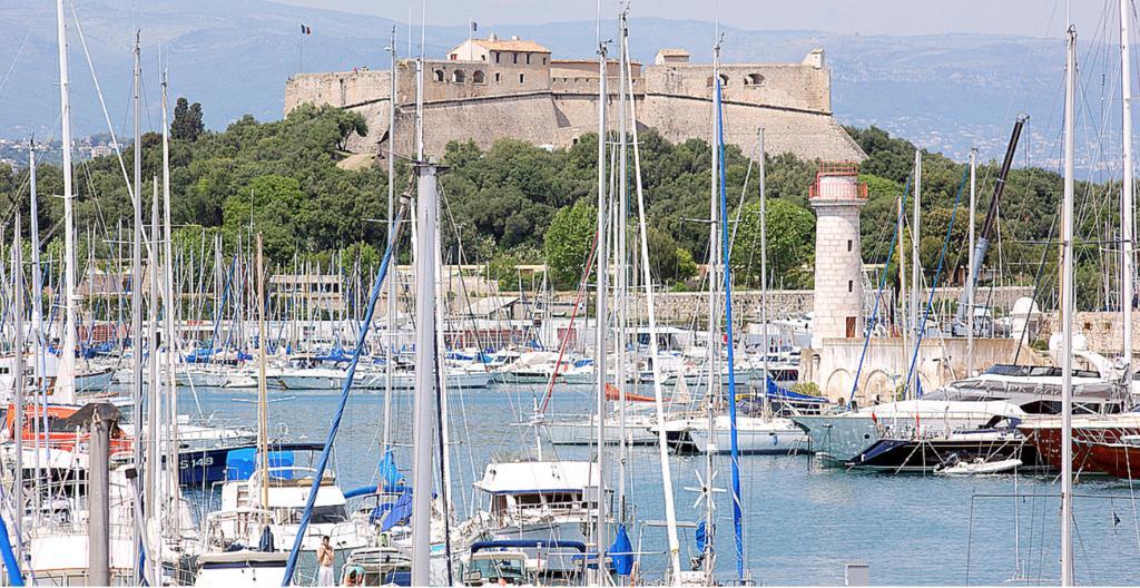 Lou Couquet Apartment Antibes Luaran gambar